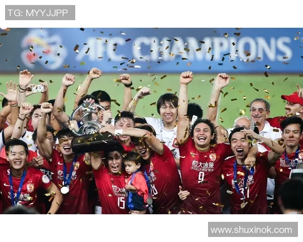 上千万足球明星的梦想与奋斗:从草根到巅峰的传奇之路